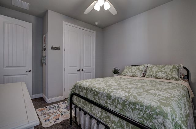 627 Bridgewater Street, Euless, TX 76039