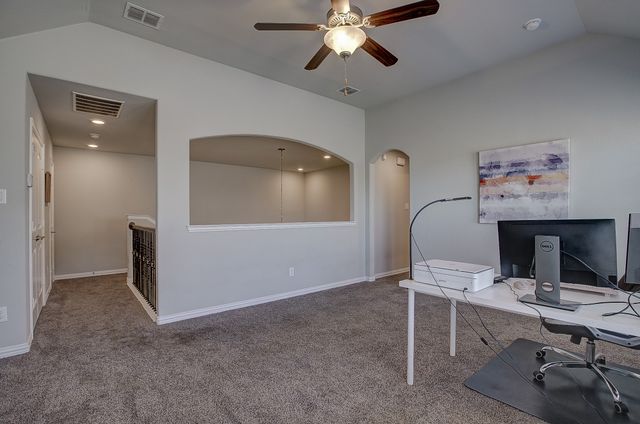 627 Bridgewater Street, Euless, TX 76039