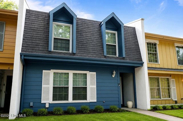 126 Oakmont Drive 9, Greenville, NC 27858