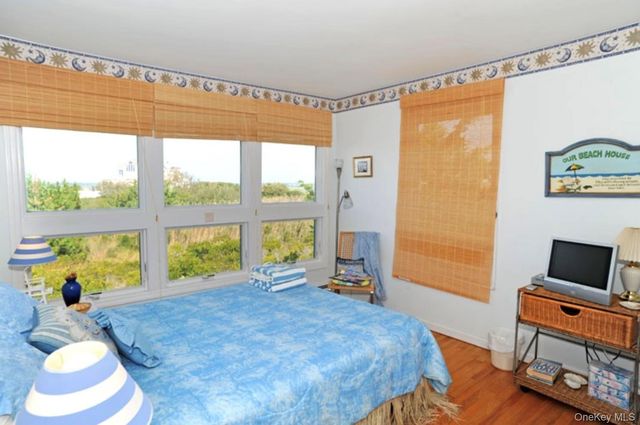 900 Dune Road, Westhampton Beach, NY 11978