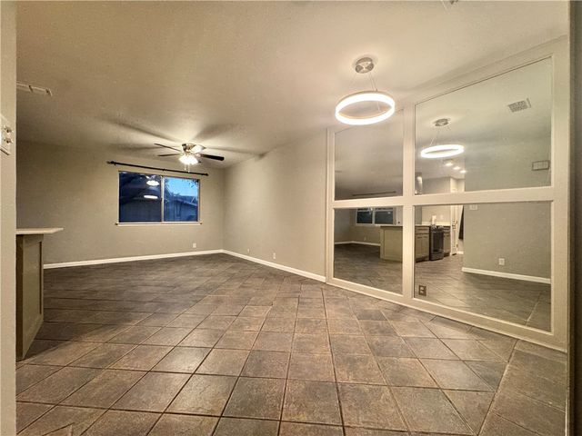 1927 Hidden Way, Corpus Christi, TX 78412