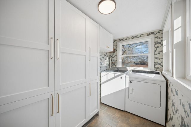 610 8th Avenue SW, Rochester, MN 55902