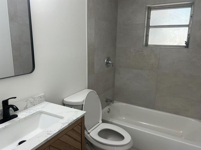 4787 TORTUGA Drive, West Palm Beach, FL 33407