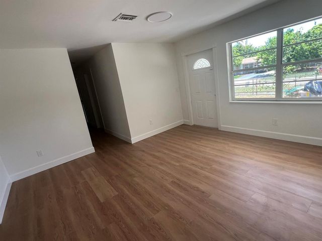 4787 TORTUGA Drive, West Palm Beach, FL 33407