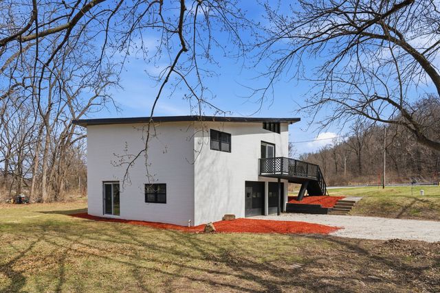 1258 US Highway 6, Coal Valley, IL 61240