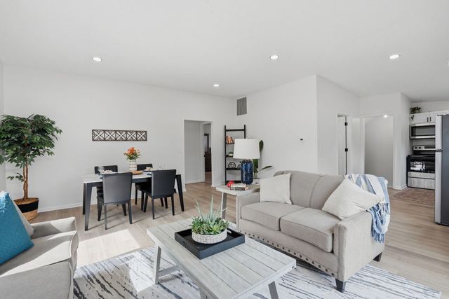 1258 US Highway 6, Coal Valley, IL 61240