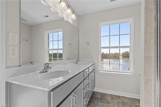 148 Freeman DR, Hampton, VA 23666