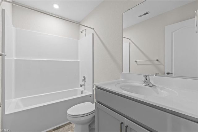 148 Freeman DR, Hampton, VA 23666