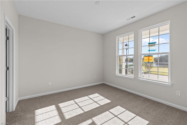 148 Freeman DR, Hampton, VA 23666