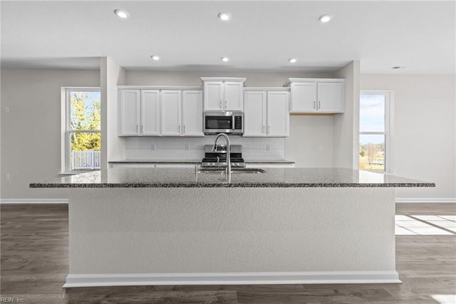 148 Freeman DR, Hampton, VA 23666