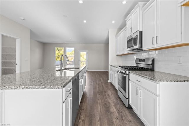 148 Freeman DR, Hampton, VA 23666