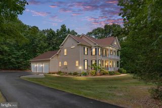 8622 LAROQUE RUN DR, Fredericksburg, VA 22407