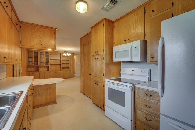 7007 State Highway 50, Commerce, TX 75428