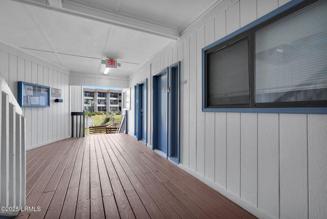 40 Folly Field Rd Apt A124, Hilton Head Island, SC 29928