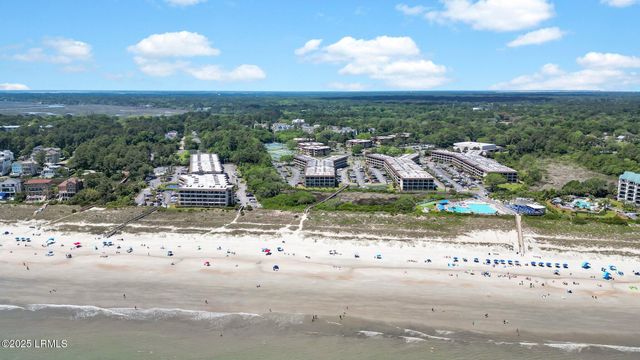 40 Folly Field Rd Apt A124, Hilton Head Island, SC 29928