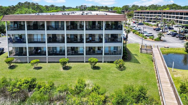 40 Folly Field Rd Apt A124, Hilton Head Island, SC 29928