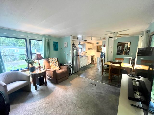 42 French Hill Manor, Williston, VT 05495