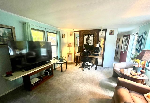 42 French Hill Manor, Williston, VT 05495