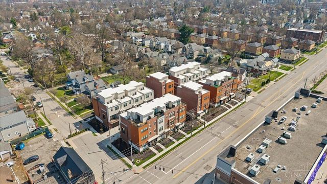 3906 Edwards Road, Cincinnati, OH 45209