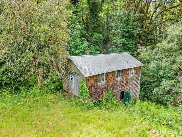 4469 NW Anderson Hill Road, Silverdale, WA 98383
