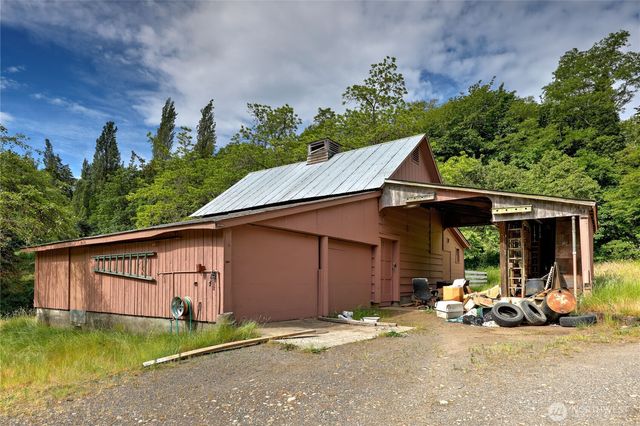 4469 NW Anderson Hill Road, Silverdale, WA 98383