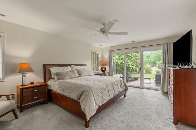 10 Market Place Dr, Hilton Head Island, SC 29928