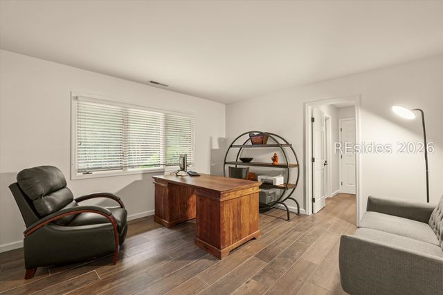 10 Market Place Dr, Hilton Head Island, SC 29928