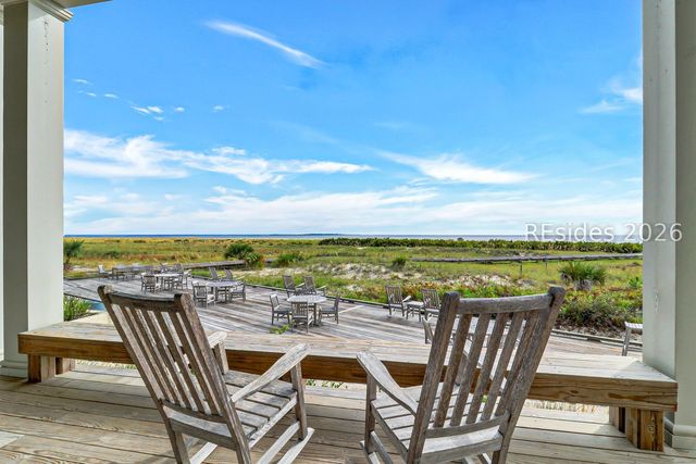 10 Market Place Dr, Hilton Head Island, SC 29928
