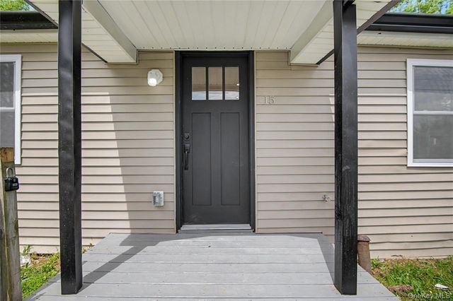 15 Anthony Street, Middletown, NY 10940