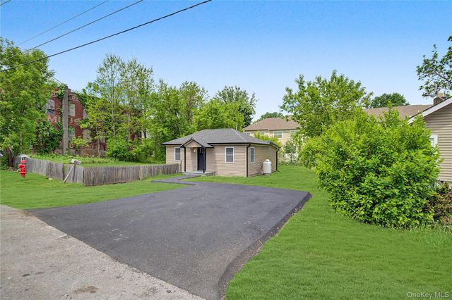 15 Anthony Street, Middletown, NY 10940
