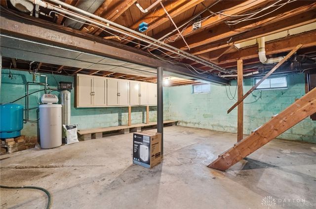 6558 E State Route 571, Tipp City, OH 45371