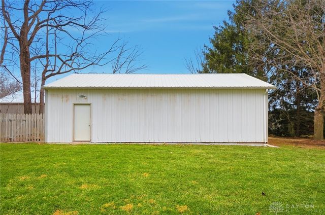 6558 E State Route 571, Tipp City, OH 45371