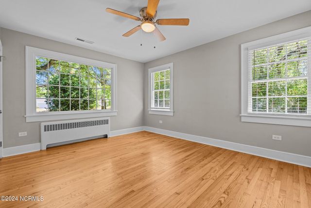 521 S Main Street, Broadway, NC 27505