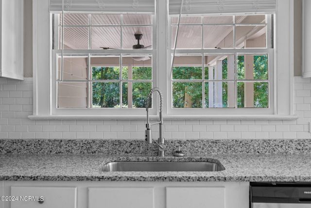 521 S Main Street, Broadway, NC 27505