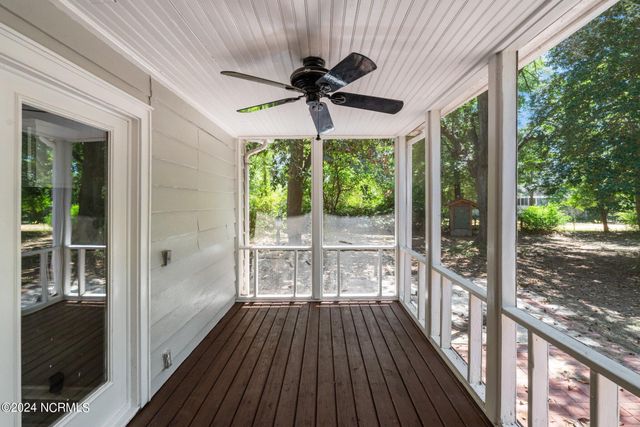 521 S Main Street, Broadway, NC 27505