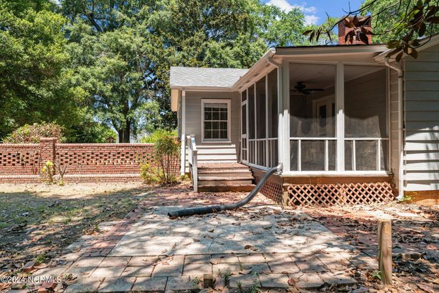 521 S Main Street, Broadway, NC 27505