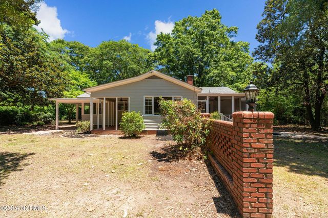 521 S Main Street, Broadway, NC 27505