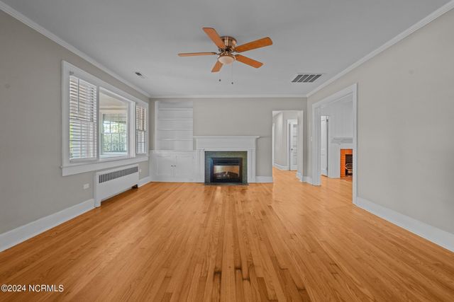 521 S Main Street, Broadway, NC 27505