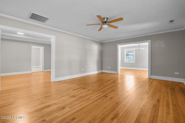 521 S Main Street, Broadway, NC 27505