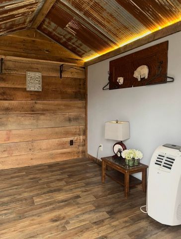 3859 S Farm Road 205, Rogersville, MO 65742