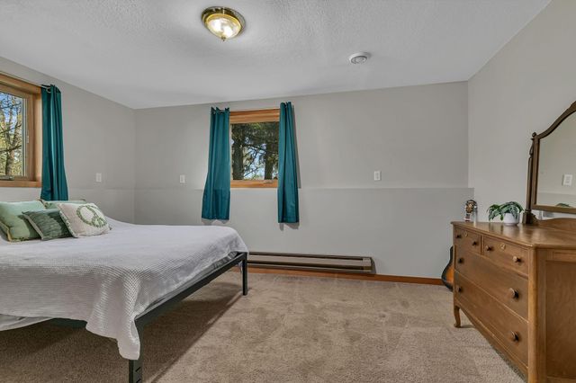 7481 State Street, Clear Lake, MN 55319