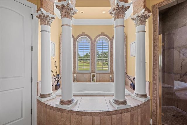 1104 Heron Lakes Circle, Mobile, AL 36693