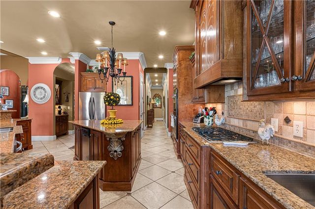 1104 Heron Lakes Circle, Mobile, AL 36693