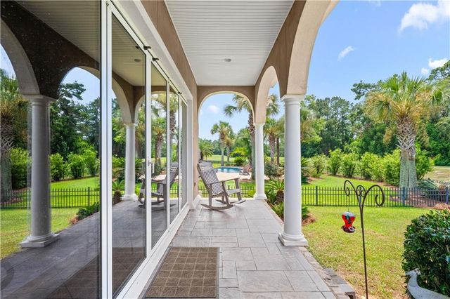 1104 Heron Lakes Circle, Mobile, AL 36693