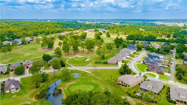 1104 Heron Lakes Circle, Mobile, AL 36693