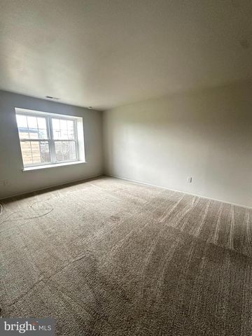 109 FRANKLIN DR, Voorhees, NJ 08043