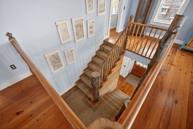 71 Commercial Street, Provincetown, MA 02657