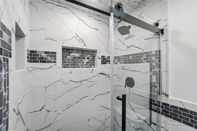 1039 Independence Drive, Kettering, OH 45429