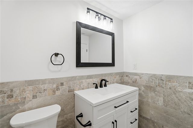 1039 Independence Drive, Kettering, OH 45429