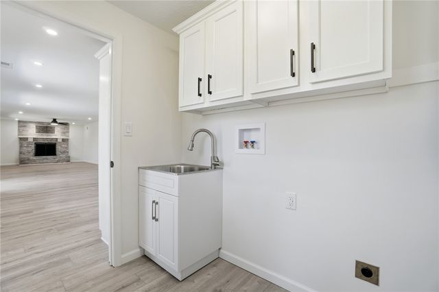 1039 Independence Drive, Kettering, OH 45429